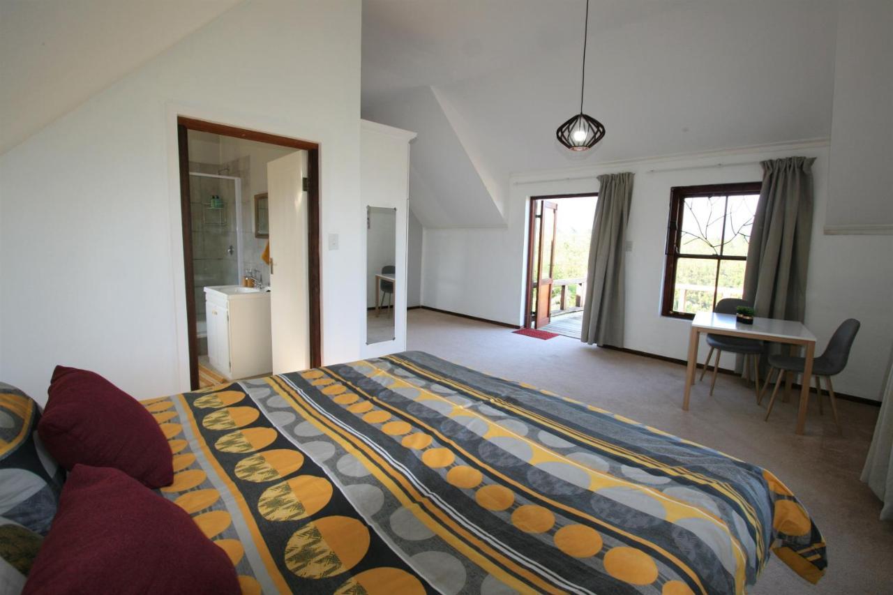 Colourful Bnb The Crags Номер фото